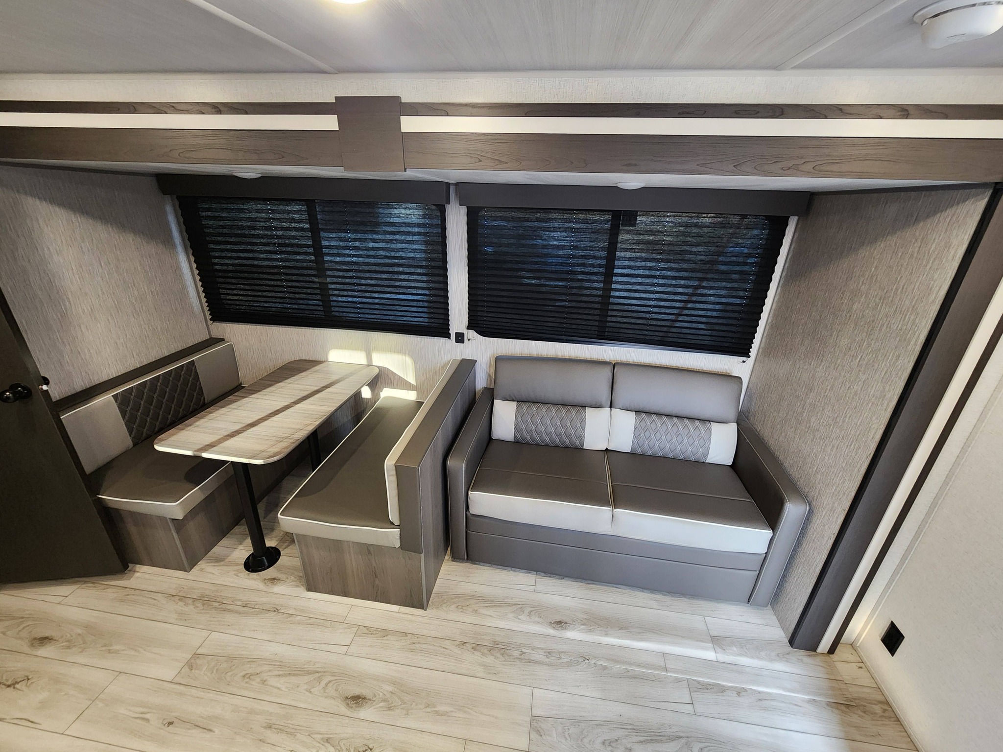 700 W Rogers St lot 3 Clinton 13.jpg